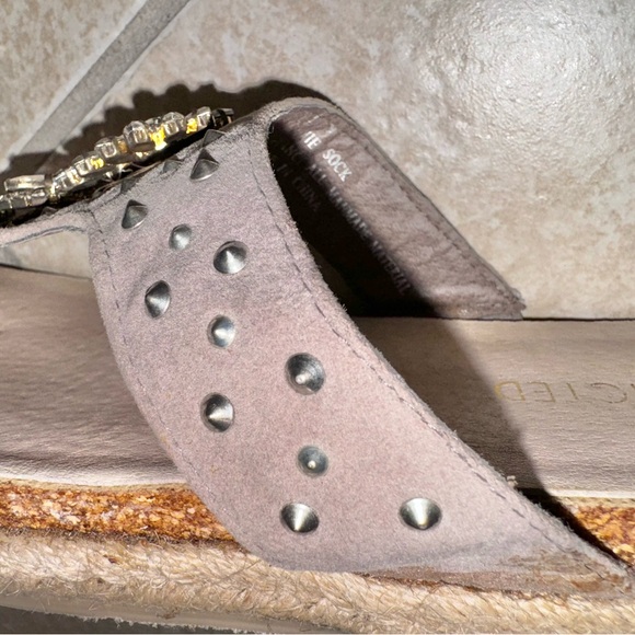 RESTRICTED rhinestone bling cork espadrille sandal women’s shoe size 9 - Picture 13 of 17